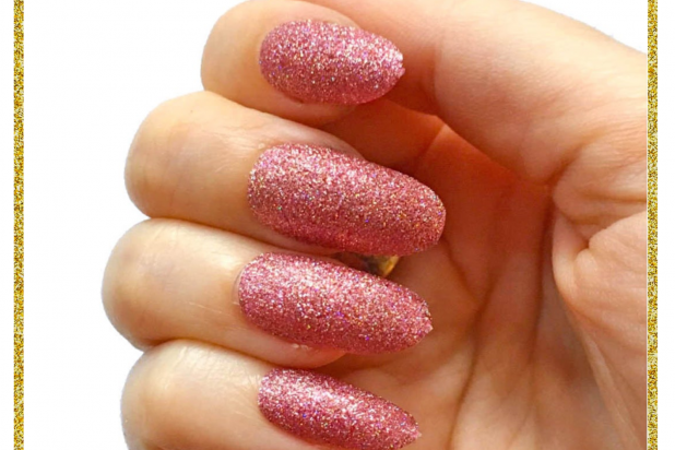 Secret Lives® acrylic press on nails designer artifical nails extension  redish maroon color with golden glitter design fake nails design 24 pieces  set with kit : Amazon.in: Beauty