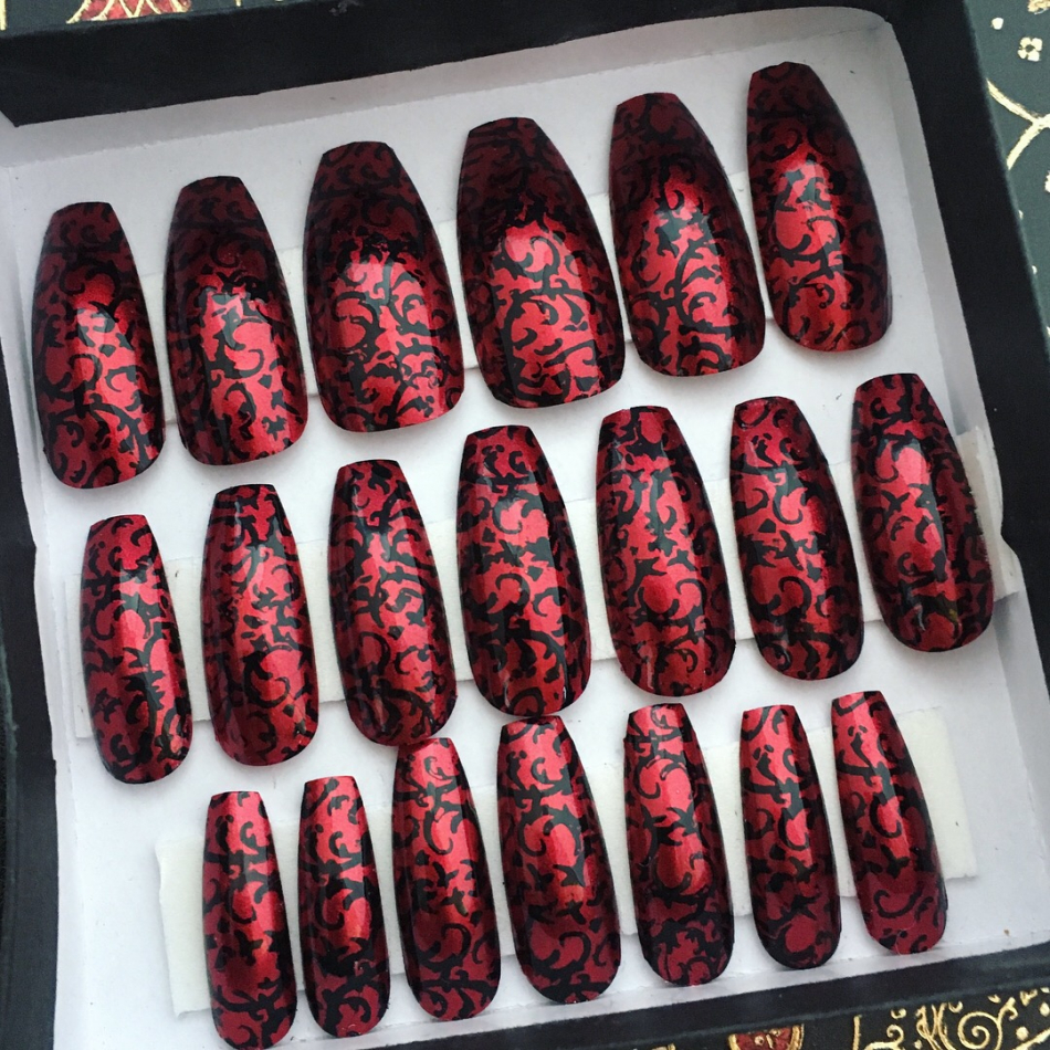 Red Gothic Baroque Press On Nails